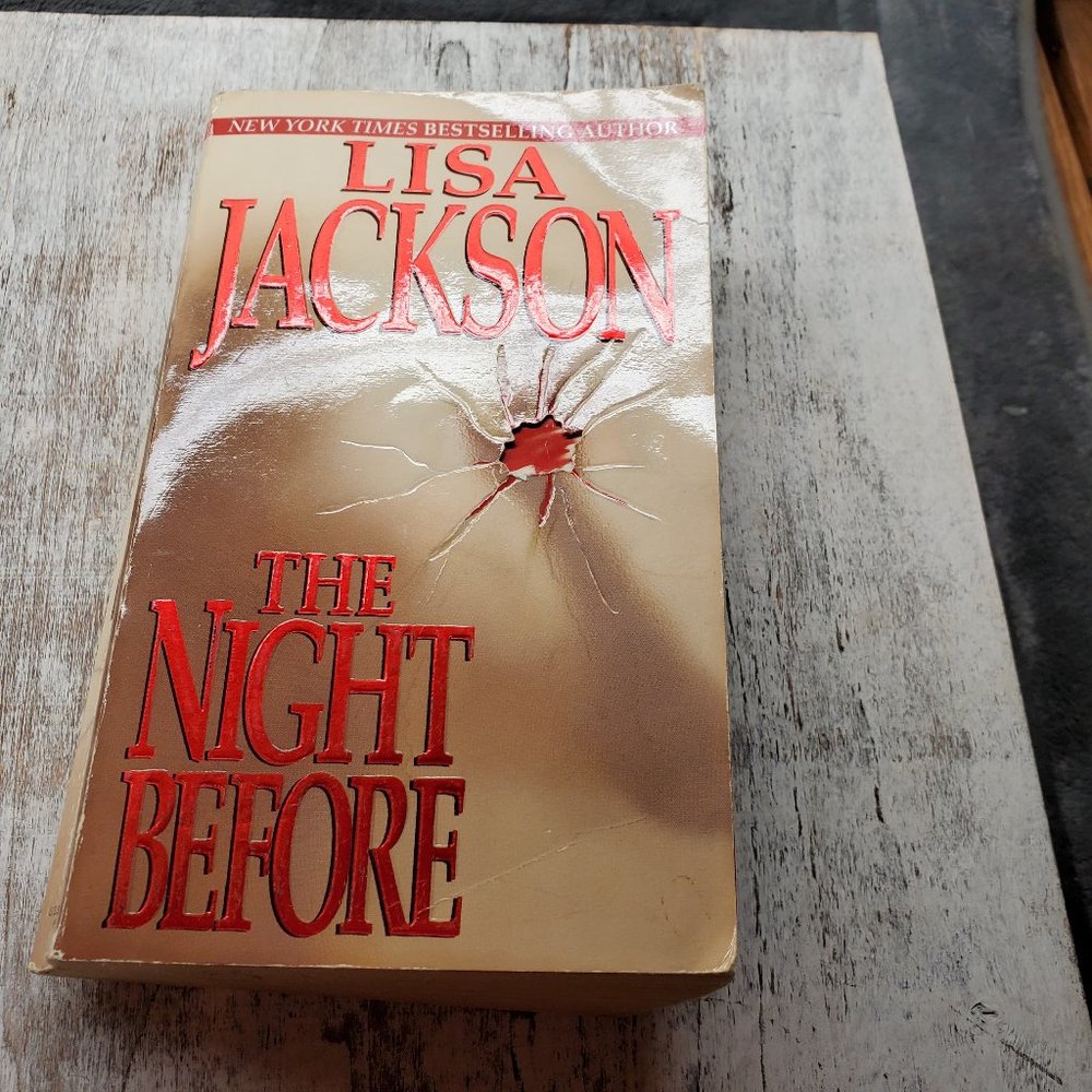 Books The Night Before by Lisa Jackson